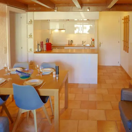 Le Tsaumiau A 17 By Interhome شقة